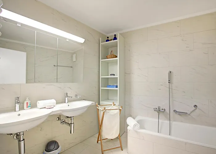 ô With Garden - Happy Ascona