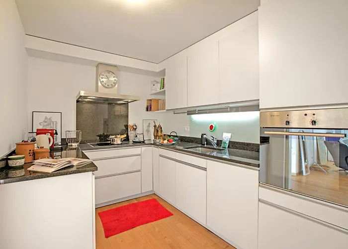 ô With Garden - Happy Apartamento